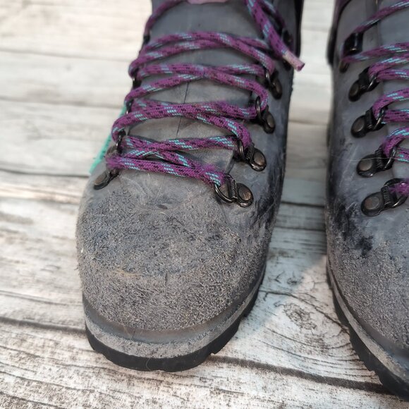 Scarpa Women’s Purple Suede Leather Hiking Mountaineering Boots Vibram Sole - Picture 3 of 10